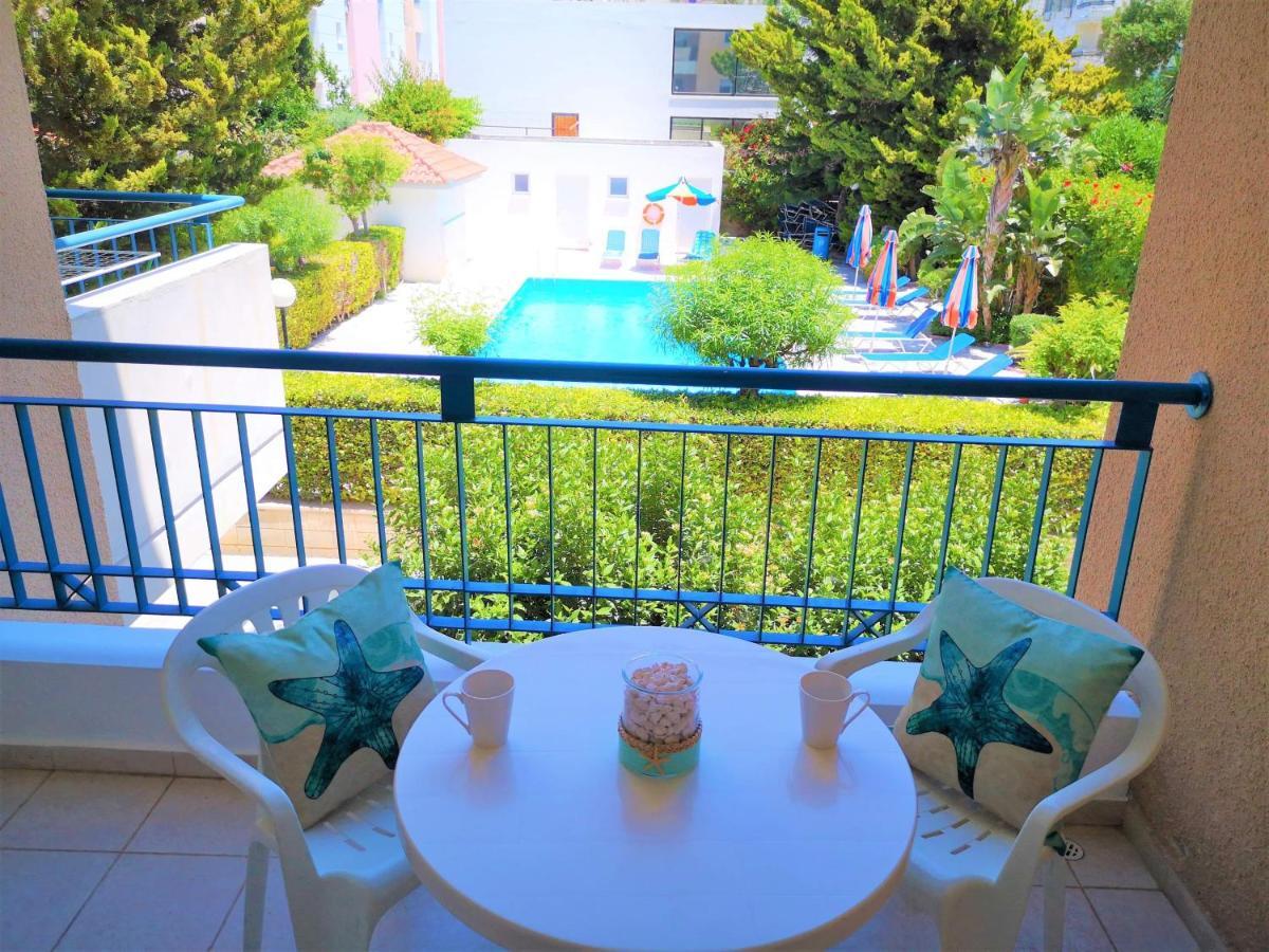 Perfectly Located 2Bdr/Pool+Near Beach+Free Wifi Apartamento Paphos Exterior foto